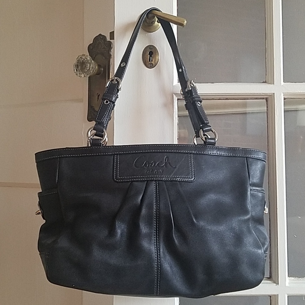 Coach bag - medium size
